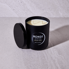Load image into Gallery viewer, Bergamot &amp; Jasmine Soy Wax Candle 400g
